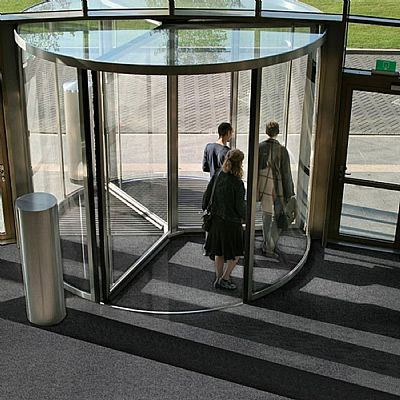 Μοκέτα 113-MASTER TRAX